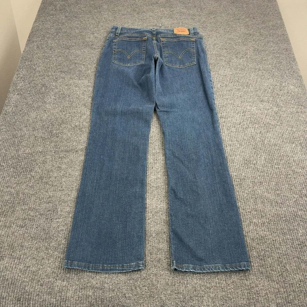 Levis measurements waist